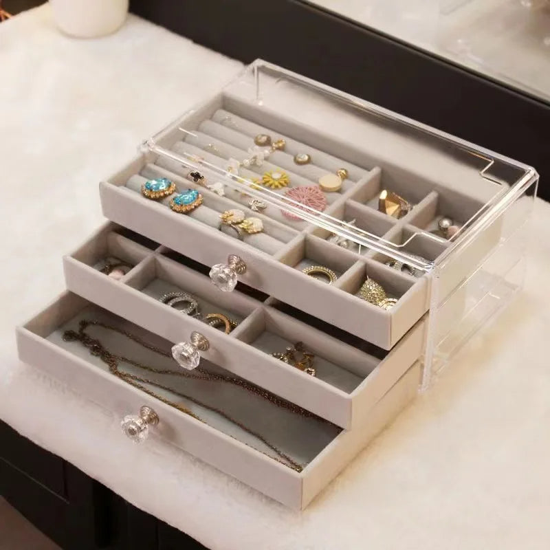 Multilayer Plush Jewelery Organizer