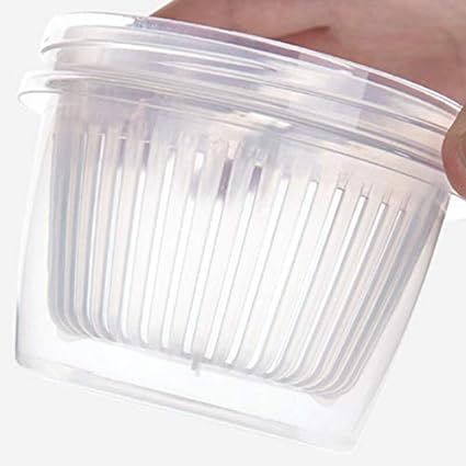 Small Round Food Storage Container with Strainer