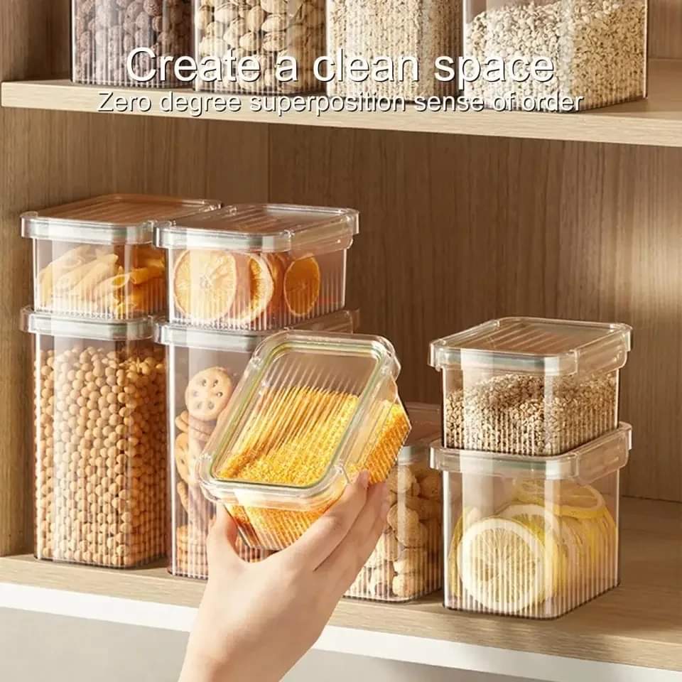 Moisture Proof Airtight Food Container Set (4pcs)