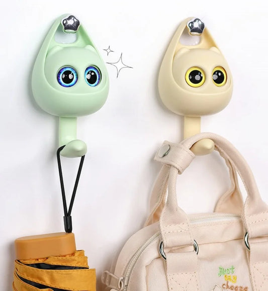 Cute Blink Eye Key Holder