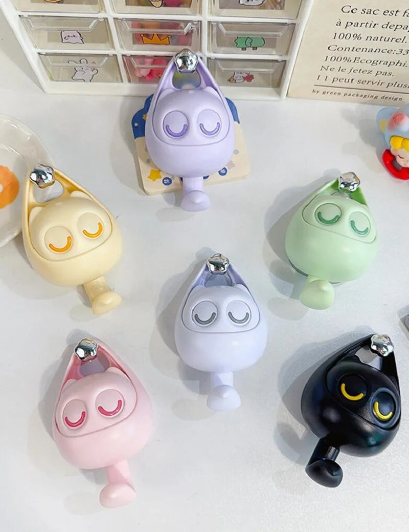 Cute Blink Eye Key Holder